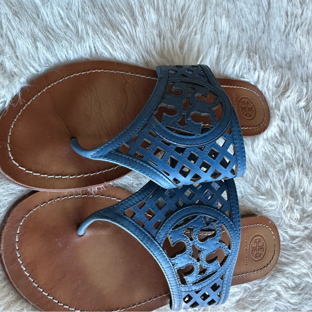 Tory Burch Blue mesh double T logo Sandals cut out flip flop - Picture 8 of 11